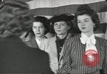 Immagine di Donna Esercito United States USA, 1944, secondo 12 filmato di repertorio 65675058150