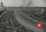 Standbild Kentucky Derby Louisville Kentucky USA, 1944, aus Sekunde 11 historischem Filmmaterial Videoclip 65675058151
