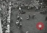 Standbild Kentucky Derby Louisville Kentucky USA, 1944, aus Sekunde 18 historischem Filmmaterial Videoclip 65675058151