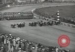 Standbild Kentucky Derby Louisville Kentucky USA, 1944, aus Sekunde 34 historischem Filmmaterial Videoclip 65675058151