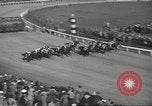 Standbild Kentucky Derby Louisville Kentucky USA, 1944, aus Sekunde 35 historischem Filmmaterial Videoclip 65675058151