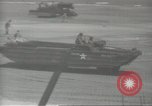 Standbild Allied Infanterie Normandie Frankreich, 1944, aus Sekunde 10 historischem Filmmaterial Videoclip 65675058152