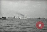 Standbild Allied Infanterie Normandie Frankreich, 1944, aus Sekunde 12 historischem Filmmaterial Videoclip 65675058152
