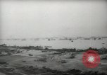 Standbild Allied Infanterie Normandie Frankreich, 1944, aus Sekunde 34 historischem Filmmaterial Videoclip 65675058152