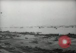 Standbild Allied Infanterie Normandie Frankreich, 1944, aus Sekunde 36 historischem Filmmaterial Videoclip 65675058152