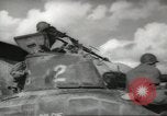 Standbild Allied Infanterie Normandie Frankreich, 1944, aus Sekunde 59 historischem Filmmaterial Videoclip 65675058152
