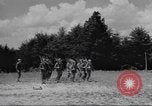 Immagine di Agente OSS formazione militare United States USA, 1943, secondo 31 filmato di repertorio 65675058173