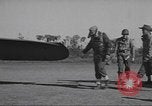 Standbild Office of Strategic Services Birma, 1942, aus Sekunde 15 historischem Filmmaterial Videoclip 65675058175