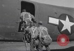 Standbild Office of Strategic Services Birma, 1942, aus Sekunde 28 historischem Filmmaterial Videoclip 65675058175