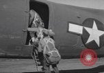 Standbild Office of Strategic Services Birma, 1942, aus Sekunde 30 historischem Filmmaterial Videoclip 65675058175