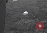 Standbild Office of Strategic Services Birma, 1942, aus Sekunde 27 historischem Filmmaterial Videoclip 65675058176