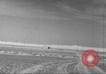 Standbild Office of Strategic Services Naher Osten, 1945, aus Sekunde 10 historischem Filmmaterial Videoclip 65675058179
