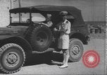 Standbild Office of Strategic Services Naher Osten, 1945, aus Sekunde 24 historischem Filmmaterial Videoclip 65675058179