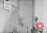 Standbild Office of Strategic Services Naher Osten, 1945, aus Sekunde 60 historischem Filmmaterial Videoclip 65675058179