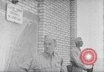 Standbild Office of Strategic Services Naher Osten, 1945, aus Sekunde 62 historischem Filmmaterial Videoclip 65675058179