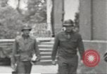 Image des officiers des Etats-Unis théâtre européen, 1944, de la seconde 47 séquences d'archives historiques vidéo 65675058191