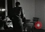 Image d'agents du renseignement secret théâtre européen, 1944, de la seconde 4 séquences d'archives historiques vidéo 65675058193