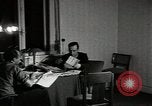 Image d'agents du renseignement secret théâtre européen, 1944, de la seconde 7 séquences d'archives historiques vidéo 65675058193