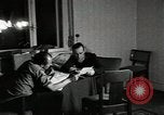 Image d'agents du renseignement secret théâtre européen, 1944, de la seconde 11 séquences d'archives historiques vidéo 65675058193