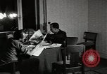 Image d'agents du renseignement secret théâtre européen, 1944, de la seconde 13 séquences d'archives historiques vidéo 65675058193