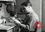 Standbild Secret Intelligence Agent europäische Theater, 1944, aus Sekunde 17 historischem Filmmaterial Videoclip 65675058195