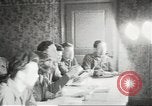 Standbild deutsche Agenten europäische Theater, 1944, aus Sekunde 10 historischem Filmmaterial Videoclip 65675058197