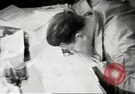 Standbild Secret Intelligence Agent europäische Theater, 1944, aus Sekunde 28 historischem Filmmaterial Videoclip 65675058198