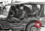 Standbild 56 Fighter Group Personal Vereinigtes Königreich, 1943, aus Sekunde 13 historischem Filmmaterial Videoclip 65675058209
