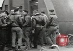 Standbild 56 Fighter Group Personal Vereinigtes Königreich, 1943, aus Sekunde 33 historischem Filmmaterial Videoclip 65675058209