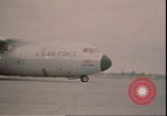 Standbild C-141 Starlifter aircraft Washington State United States USA, 1970, aus Sekunde 11 historischem Filmmaterial Videoclip 65675058222