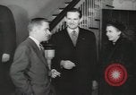 Standbild Elliot Roosevelt New York City USA, 1946, aus Sekunde 31 historischem Filmmaterial Videoclip 65675058235