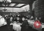 Immagine di 21 Club New York City USA, 1946, secondo 5 filmato di repertorio 65675058236