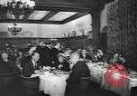 Immagine di 21 Club New York City USA, 1946, secondo 11 filmato di repertorio 65675058236