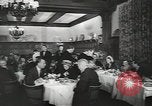 Immagine di 21 Club New York City USA, 1946, secondo 19 filmato di repertorio 65675058236