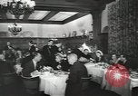 Immagine di 21 Club New York City USA, 1946, secondo 25 filmato di repertorio 65675058236