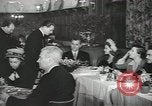 Immagine di 21 Club New York City USA, 1946, secondo 40 filmato di repertorio 65675058236