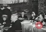 Immagine di 21 Club New York City USA, 1946, secondo 41 filmato di repertorio 65675058236