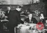 Immagine di 21 Club New York City USA, 1946, secondo 56 filmato di repertorio 65675058236