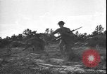 Standbild USA Soldaten United States USA, 1942, aus Sekunde 31 historischem Filmmaterial Videoclip 65675058237