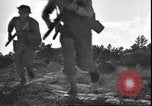Standbild USA Soldaten United States USA, 1942, aus Sekunde 32 historischem Filmmaterial Videoclip 65675058237