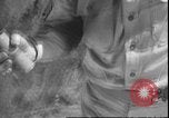 Standbild USA Soldaten United States USA, 1942, aus Sekunde 56 historischem Filmmaterial Videoclip 65675058237