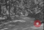 Standbild Tränengas Angriff United States USA, 1942, aus Sekunde 4 historischem Filmmaterial Videoclip 65675058239