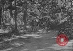 Standbild Tränengas Angriff United States USA, 1942, aus Sekunde 14 historischem Filmmaterial Videoclip 65675058239