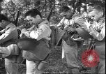 Standbild Tränengas Angriff United States USA, 1942, aus Sekunde 20 historischem Filmmaterial Videoclip 65675058239