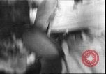 Standbild Tränengas Angriff United States USA, 1942, aus Sekunde 22 historischem Filmmaterial Videoclip 65675058239