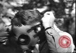 Standbild Tränengas Angriff United States USA, 1942, aus Sekunde 23 historischem Filmmaterial Videoclip 65675058239