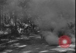 Standbild Tränengas Angriff United States USA, 1942, aus Sekunde 34 historischem Filmmaterial Videoclip 65675058239