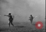 Standbild USA Soldaten United States USA, 1942, aus Sekunde 8 historischem Filmmaterial Videoclip 65675058240