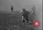 Standbild USA Soldaten United States USA, 1942, aus Sekunde 15 historischem Filmmaterial Videoclip 65675058240