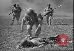 Standbild USA Soldaten United States USA, 1942, aus Sekunde 51 historischem Filmmaterial Videoclip 65675058240